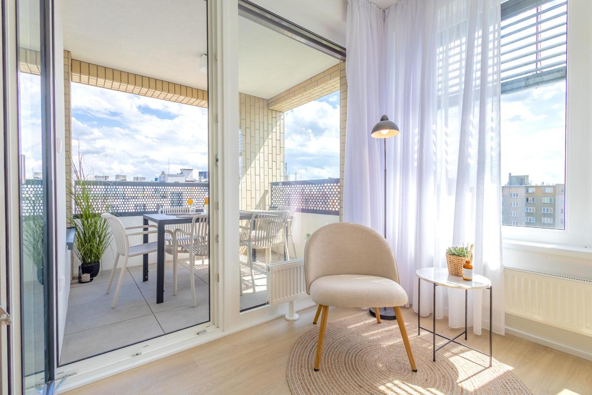 Bright 2Br - 4Th Floor, Balcony, Free Parking By Gravity Prague Apartment Luaran gambar